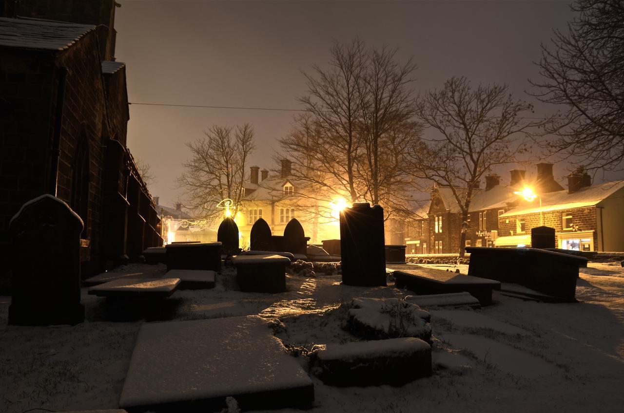 Lyndene Bed & Breakfast Penistone Bagian luar foto