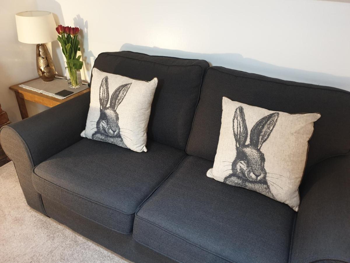 Lyndene Bed & Breakfast Penistone Bagian luar foto